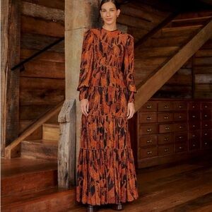 Elegant Long Sleeve Tiered Dress in Orange and Black